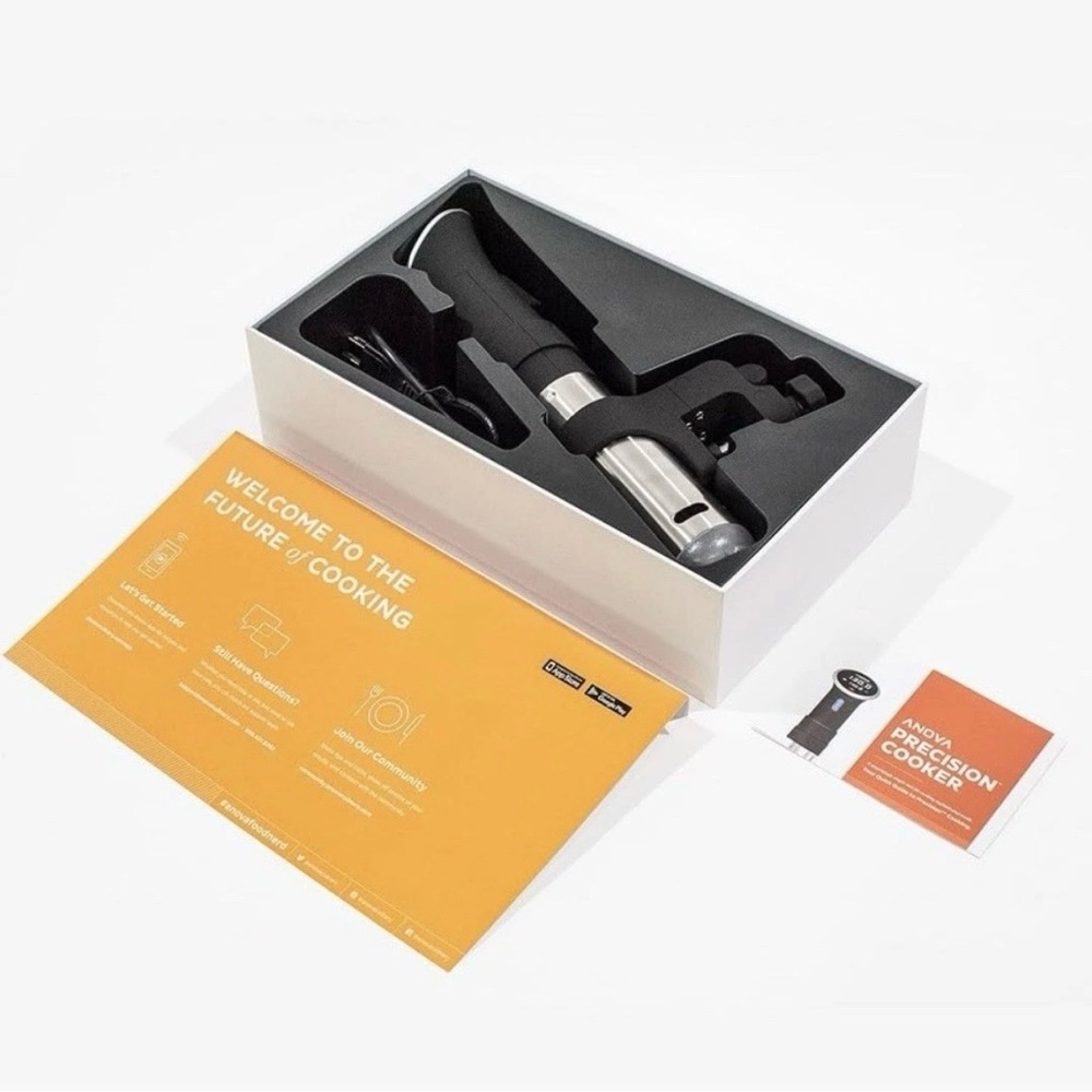 NEW Anova A 2.2 Precision Cooker Black Stainless Steel 800W Bluetooth Sous Vide - Picture 4 of 16